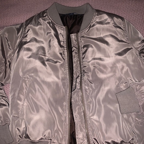 bomber jacket - Picture 2 of 2